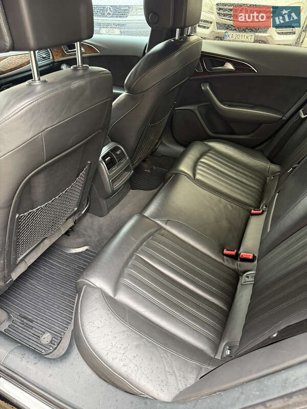 Седан Audi A6 2012 в Киеве