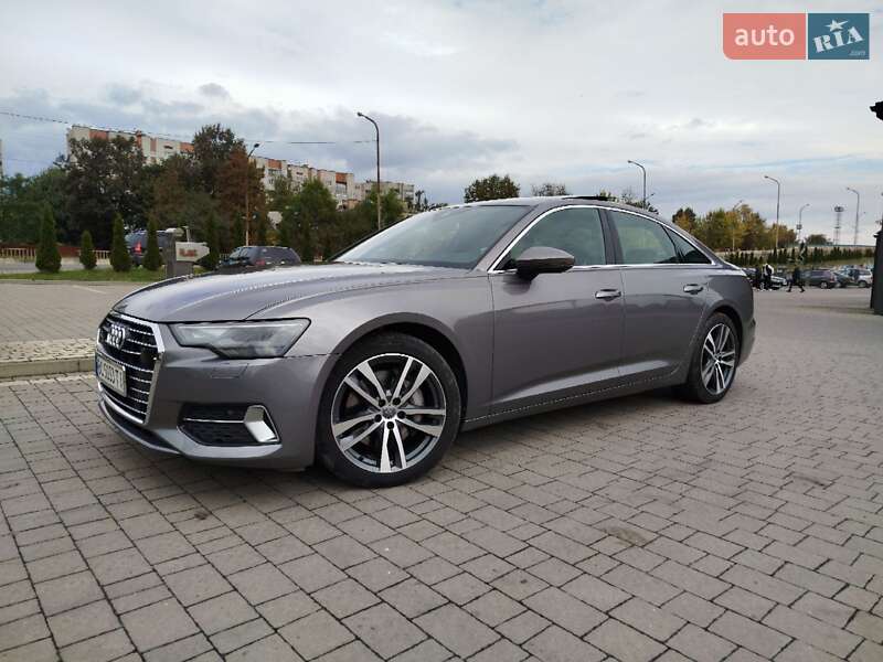 Седан Audi A6 2019 в 