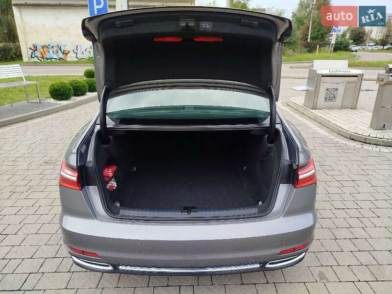 Седан Audi A6 2019 в Бориславе