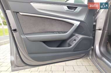 Седан Audi A6 2019 в 