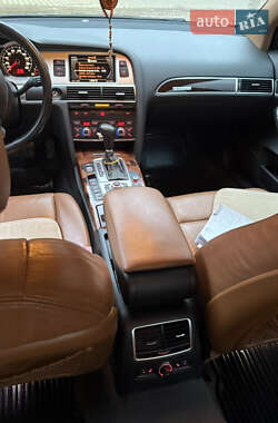 Седан Audi A6 2010 в 