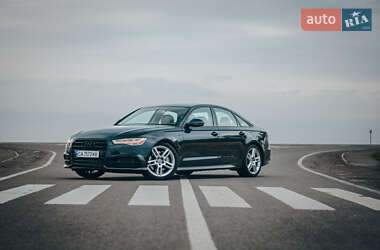 Седан Audi A6 2015 в 