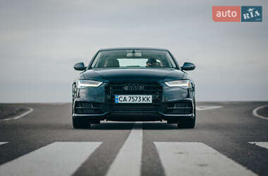 Седан Audi A6 2015 в 