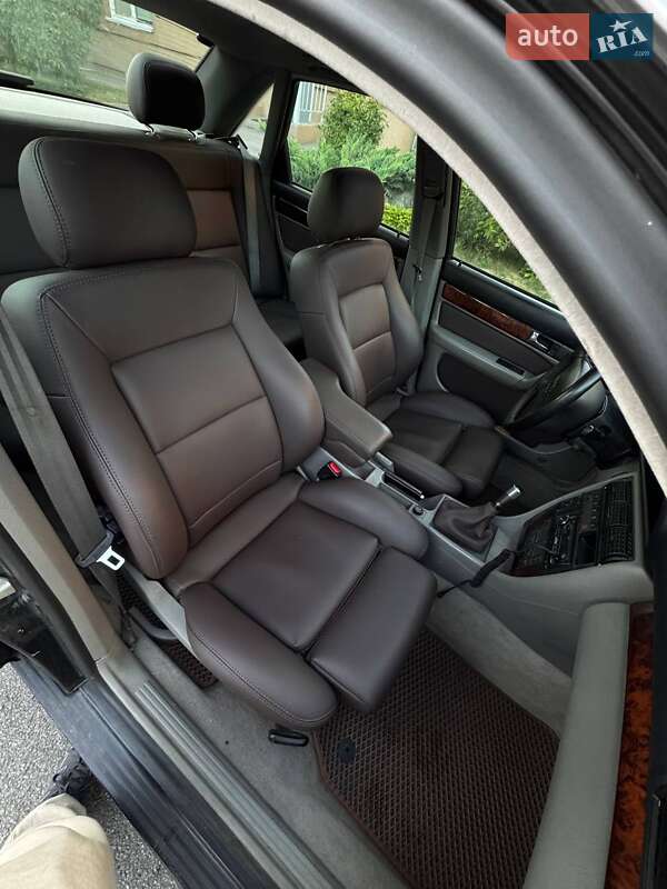 Седан Audi A6 1997 в Киеве