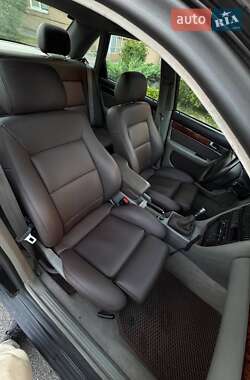 Седан Audi A6 1997 в 
