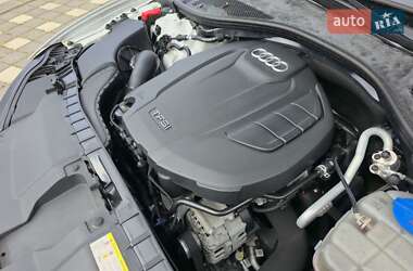 Седан Audi A6 2016 в 