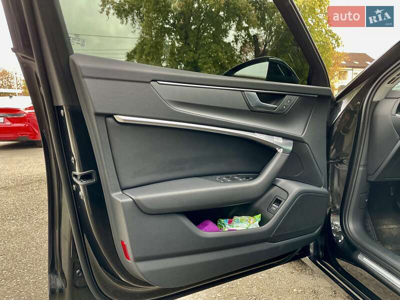 Седан Audi A6 2021 в Киеве