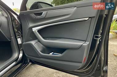 Седан Audi A6 2021 в 