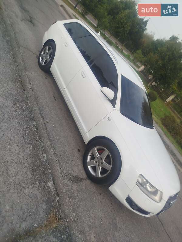 Универсал Audi A6 2008 в Вараше