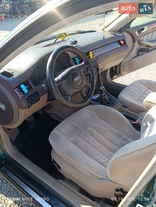 Седан Audi A6 1997 в Виноградове