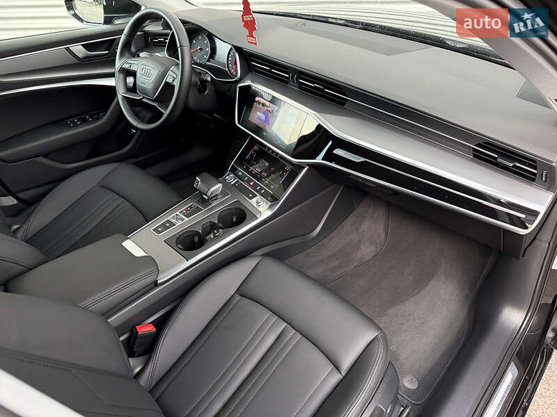 Универсал Audi A6 2019 в Ровно