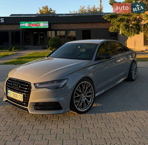 Седан Audi A6 2015 в 