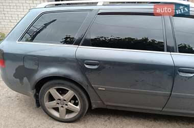 Универсал Audi A6 2004 в 