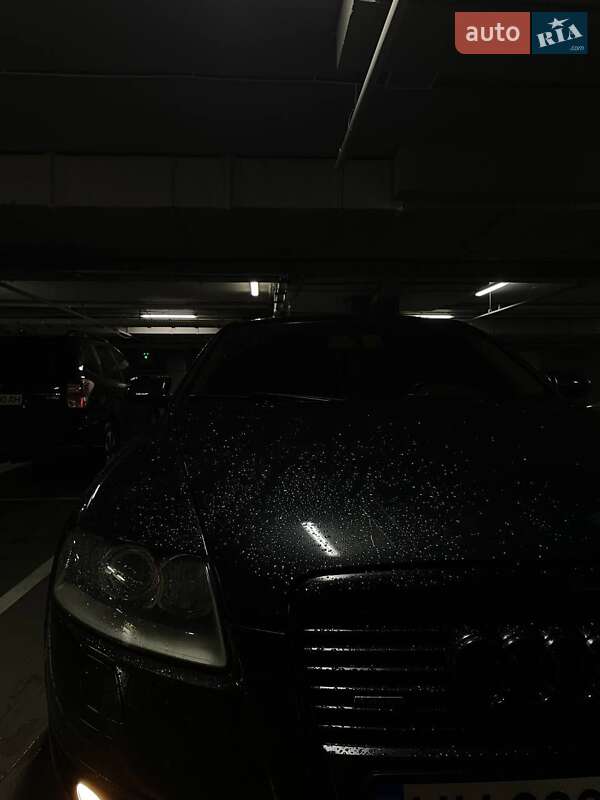 Седан Audi A6 2004 в 