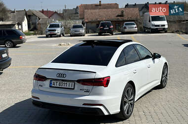 Седан Audi A6 2022 в 