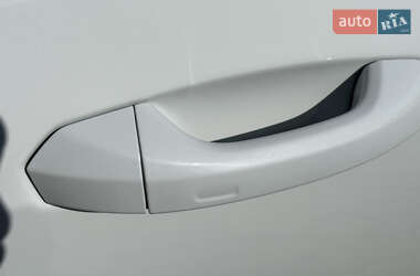 Седан Audi A6 2022 в 