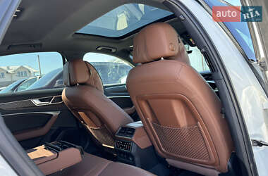 Седан Audi A6 2022 в 