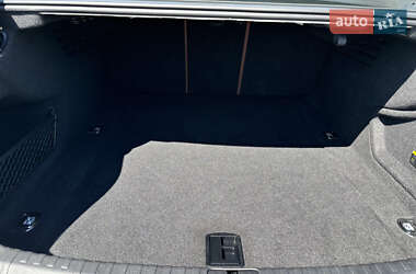 Седан Audi A6 2022 в 