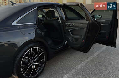 Седан Audi A6 2018 в 