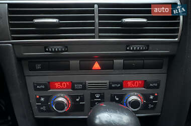 Седан Audi A6 2004 в 