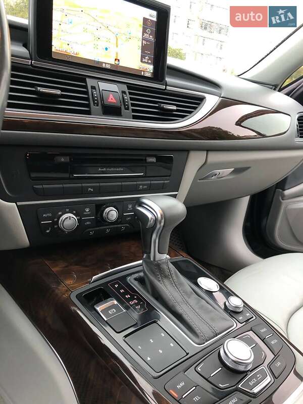 Седан Audi A6 2013 в Ивано-Франковске