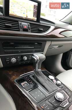 Седан Audi A6 2013 в 