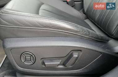 Седан Audi A6 2019 в 