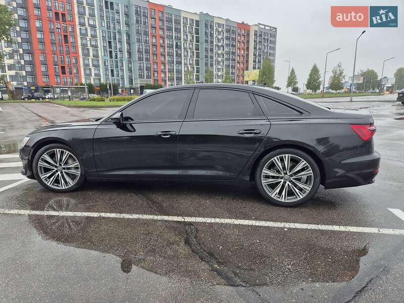 Седан Audi A6 2020 в 