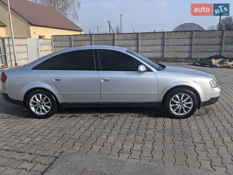 Седан Audi A6 1999 в Новоселице