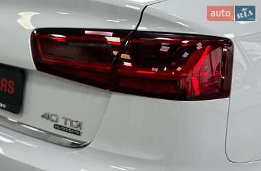 Седан Audi A6 2015 в 