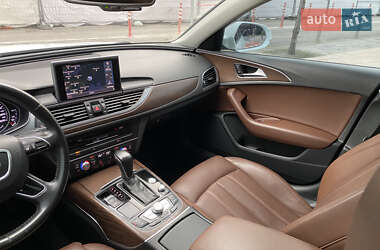 Седан Audi A6 2015 в 