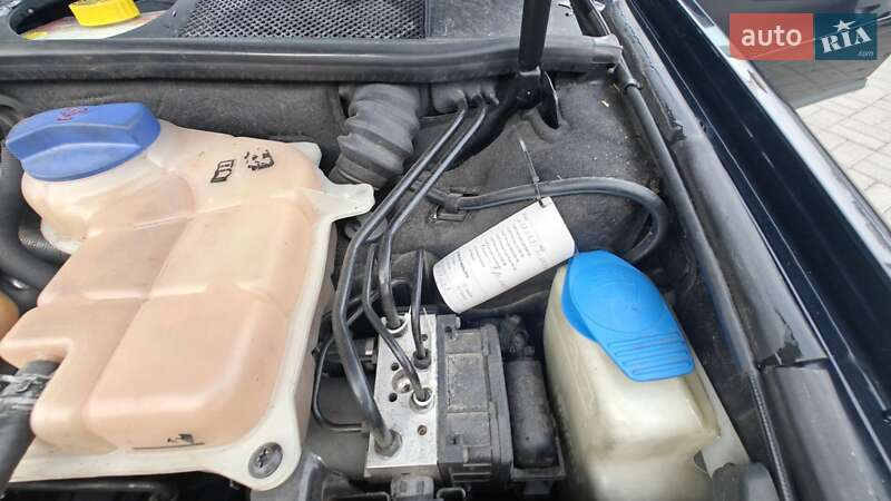 Универсал Audi A6 2002 в Ровно