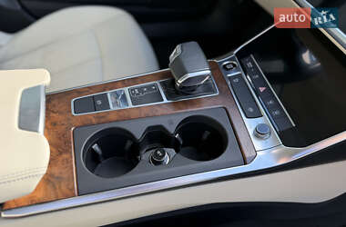 Седан Audi A6 2022 в 