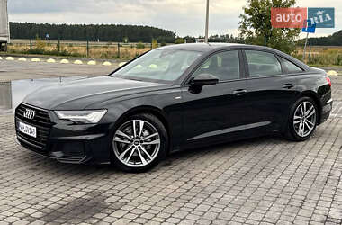 Седан Audi A6 2021 в 