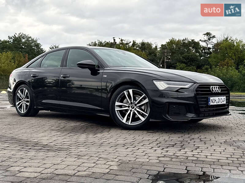 Седан Audi A6 2021 в Радивиліві