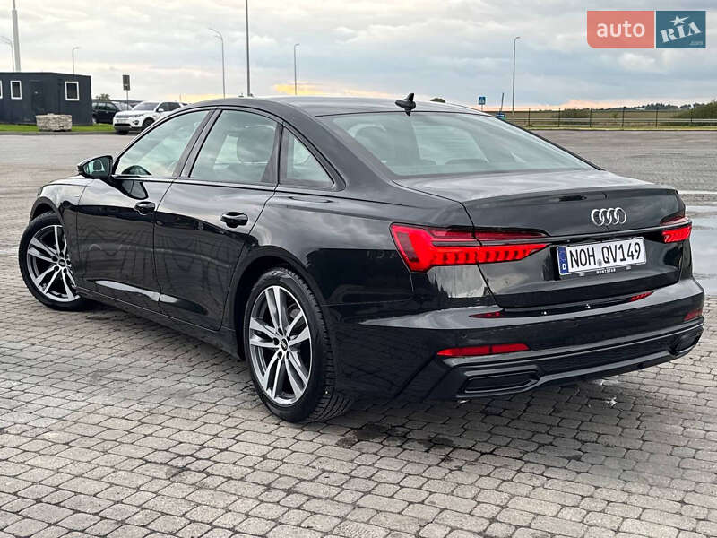 Седан Audi A6 2021 в Радивиліві