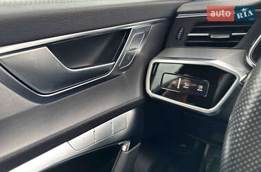 Седан Audi A6 2021 в 
