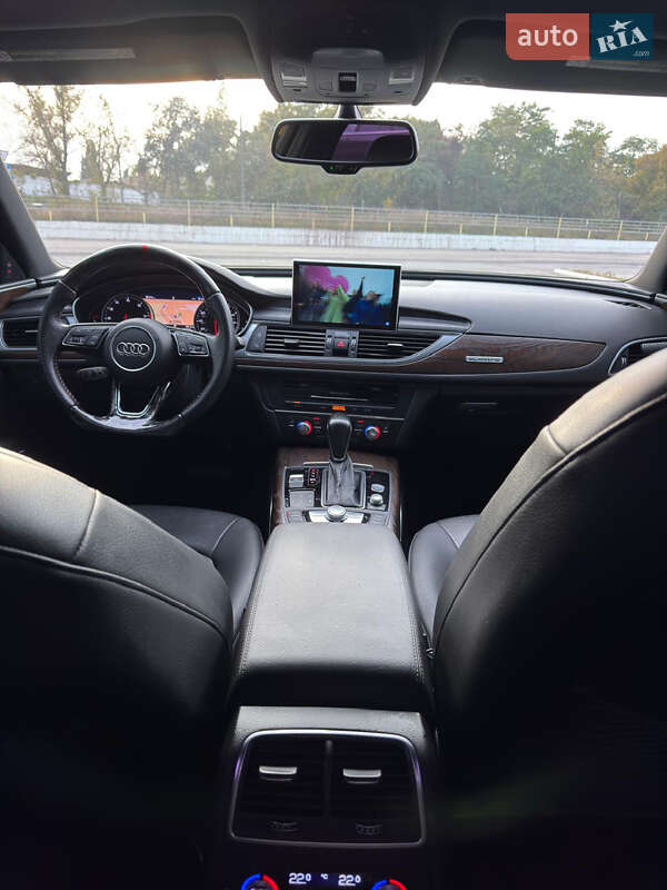 Седан Audi A6 2015 в Киеве
