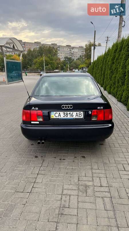 Седан Audi A6 1996 в Черкасах