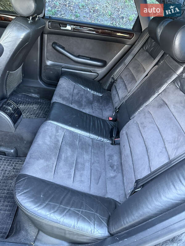 Седан Audi A6 1998 в Бурштыне