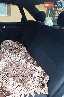Седан Audi A6 1995 в 