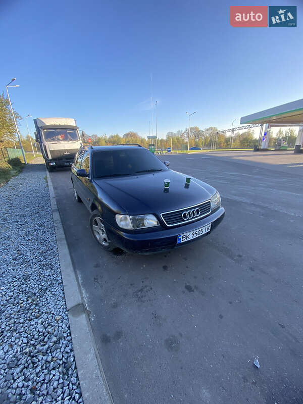 Універсал Audi A6 1995 в Рівному