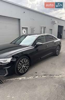 Седан Audi A6 2019 в 