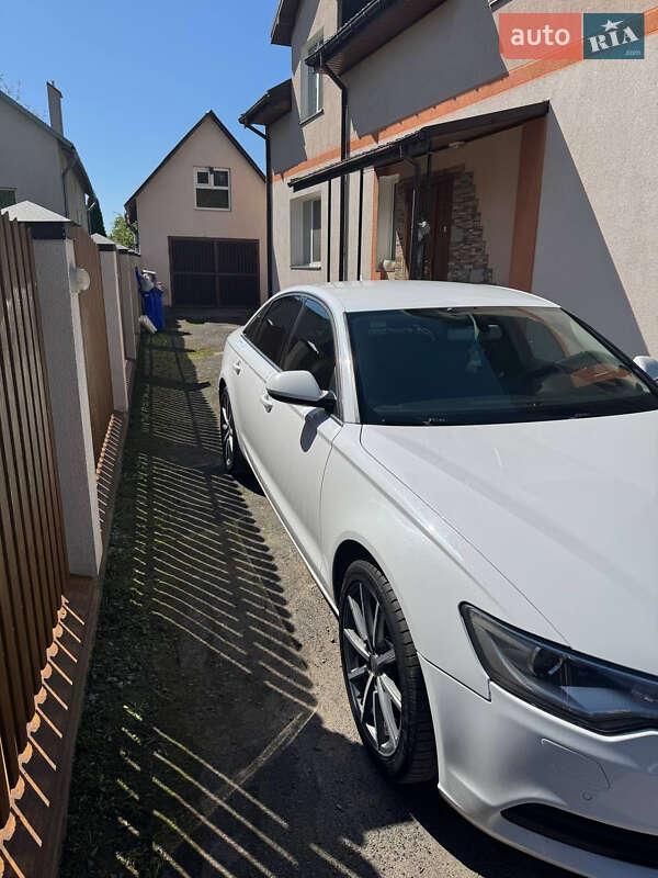 Седан Audi A6 2012 в Львові