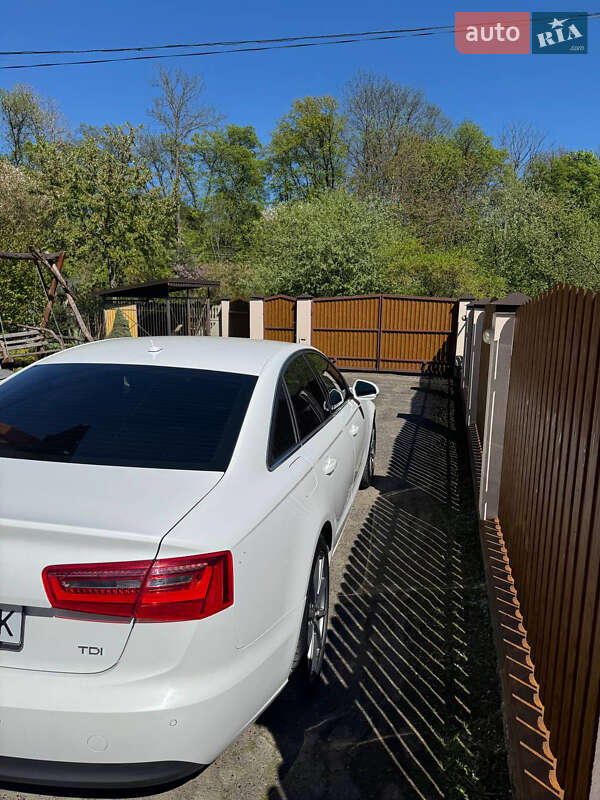 Седан Audi A6 2012 в Львові