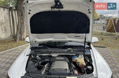 Седан Audi A6 2010 в 