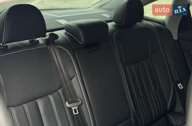 Седан Audi A6 2019 в 