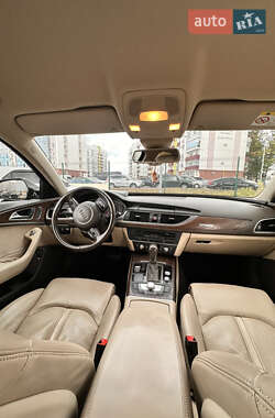 Седан Audi A6 2015 в 