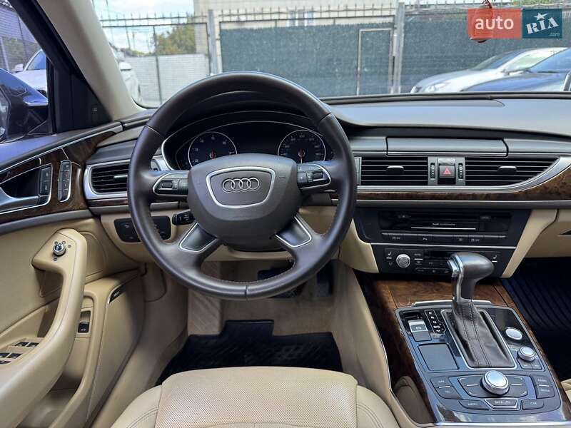Седан Audi A6 2014 в Запоріжжі
