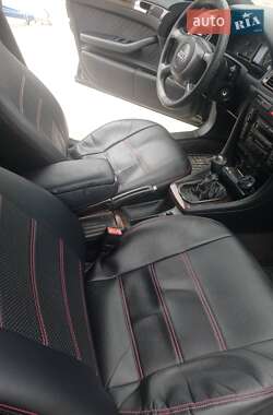 Седан Audi A6 2000 в 